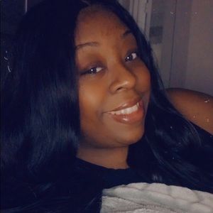 Meet your Posher, Candice